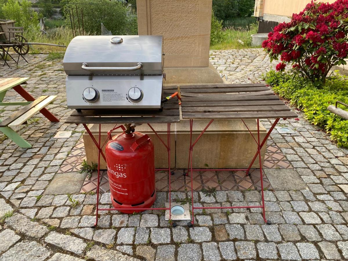 Fewo Waffenkammer Im Rittergut Leppersdorf Bei Dresden Fuer 7 Personen エクステリア 写真